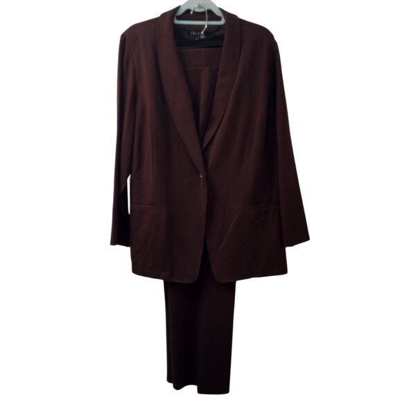 IMAN 2-Piece Chocolate Brown Pantsuit – Size 2X, Elegance & Comfort - Picture 3 of 12